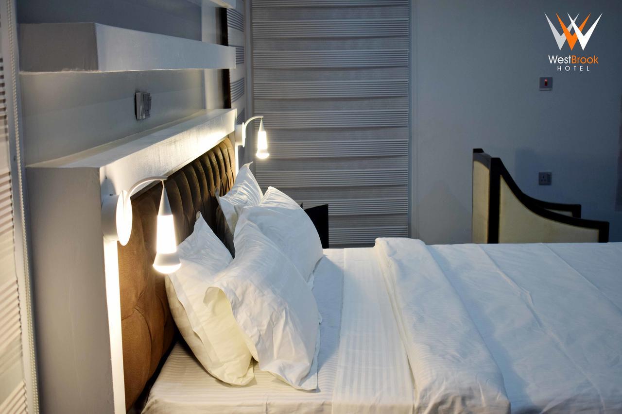 Westbrook Hotel Owerri Zewnętrze zdjęcie