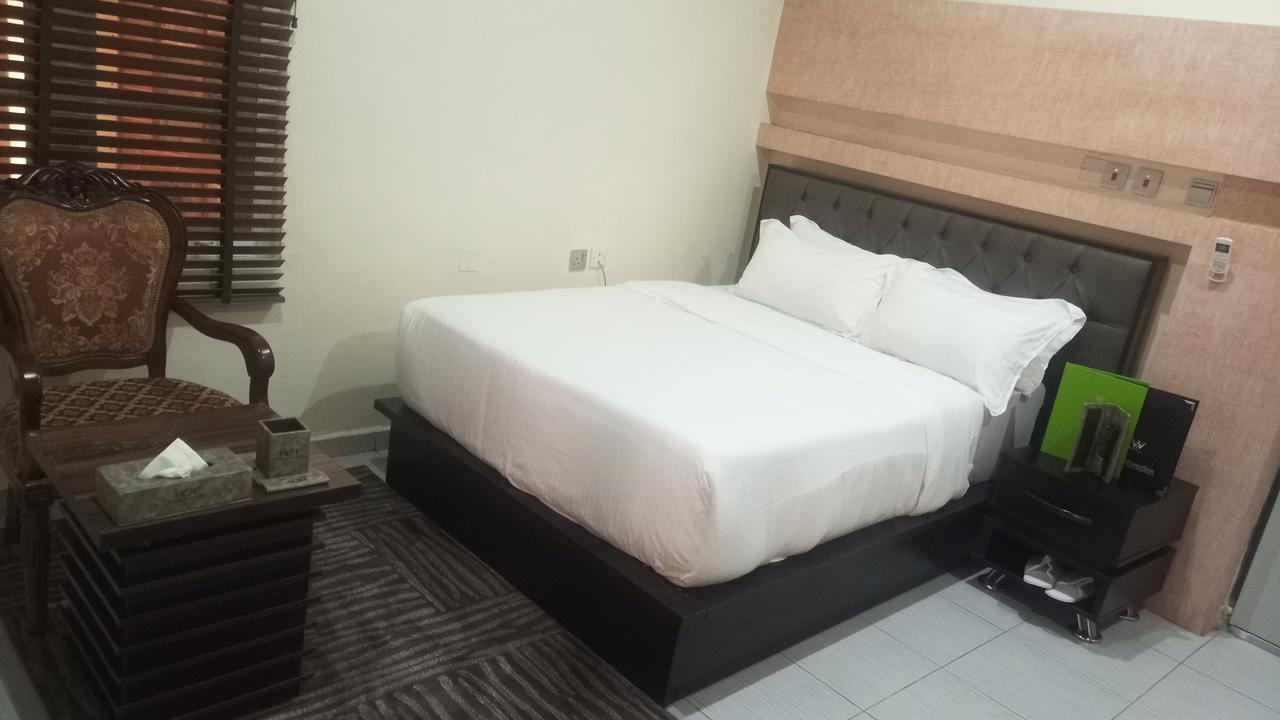 Westbrook Hotel Owerri Zewnętrze zdjęcie